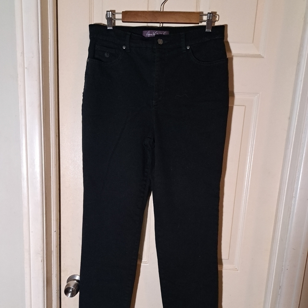 Gloria Vanderbilt Amanda Jeggings size 12 average